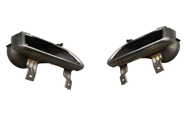 Load image into Gallery viewer, 15-20 Hyundai Genesis G80 Rear Left & Right Side Lower Exhaust Muffler Tip Oem