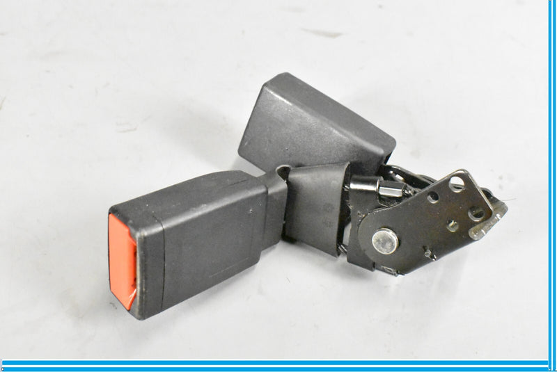 Load image into Gallery viewer, 2014 - 2018 MERCEDES CLA45 W117 REAR RIGHT SIDE SEATBELT SEAT BELT BUCKLE OEM