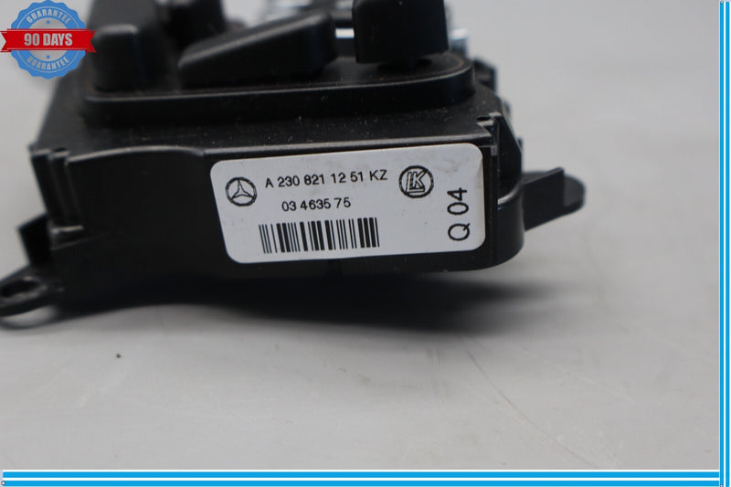 Load image into Gallery viewer, 03-08 Mercedes-Benz SL500 Front Right Seat Adjust Switch Unit 2308211251 Oem