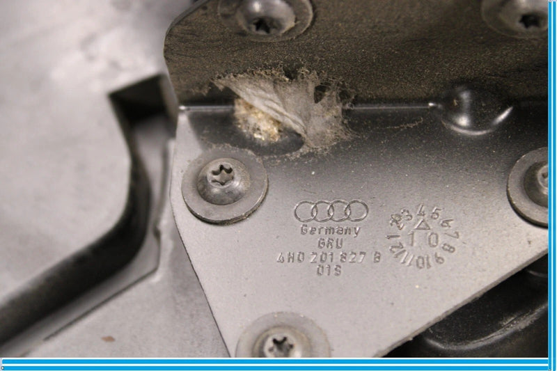 Load image into Gallery viewer, 11-17 Audi A8 A8 Quattro Fuel EVAP Vapor Charcoal Canister Box 4H0201801A OEM