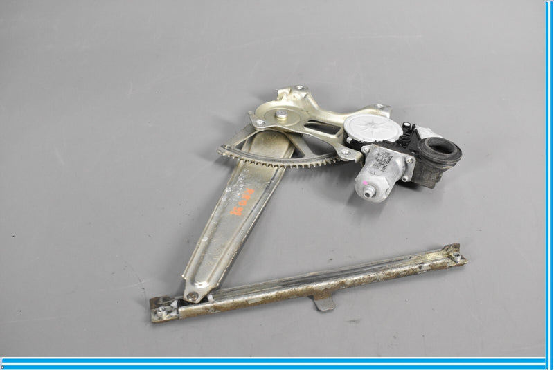 Load image into Gallery viewer, 07-12 Lexus LS460 Front Right Passenger Side Window Regulator W/ Motor Oem