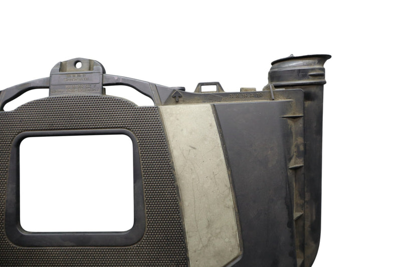 Load image into Gallery viewer, 06-13 Mercedes E350 Engine Intake Filter Air Box Assembly A1120940004 Oem
