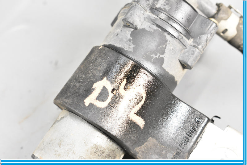 Load image into Gallery viewer, 00-06 Mercedes SL600 SL500 Auxiliary Additional Water Pump A2308300114 Oem