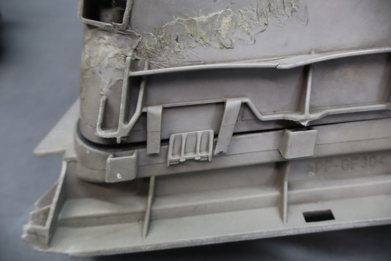 Load image into Gallery viewer, 90-95 Mercedes R129 320SL SL500 Front Right Side Headlamp Light Lamp *DAMAGED*