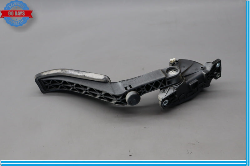 Load image into Gallery viewer, 03-18 Porsche Cayenne 955 957 Turbo Engine Gas Throttle Accelerator Pedal Oem