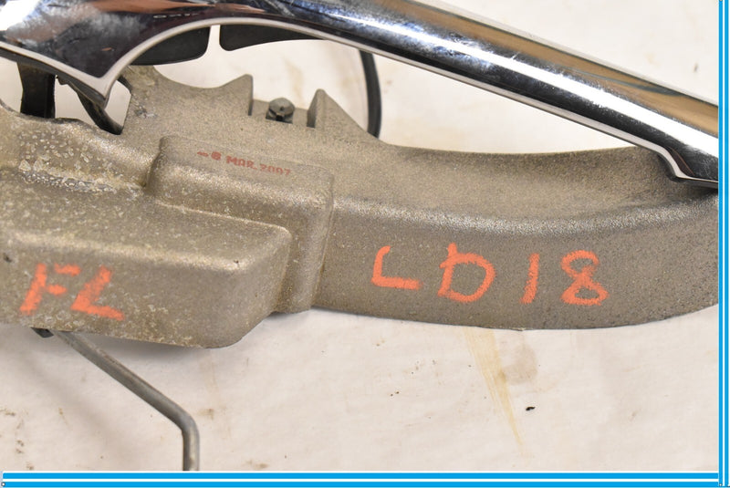 Load image into Gallery viewer, 04-08 Maserati Quattroporte Front Left Driver Exterior Door Handle Oem