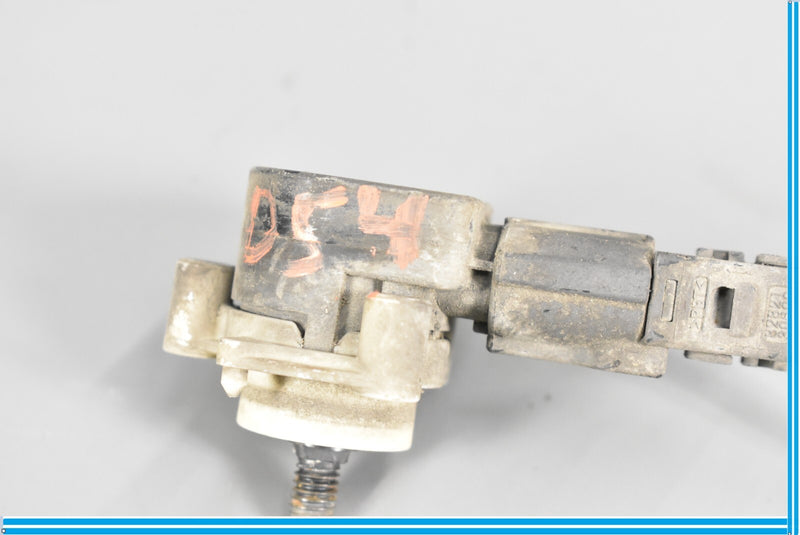 Load image into Gallery viewer, 07-09 Lexus LS460 Rear Position Level Sensor W/ Control Connector Oem