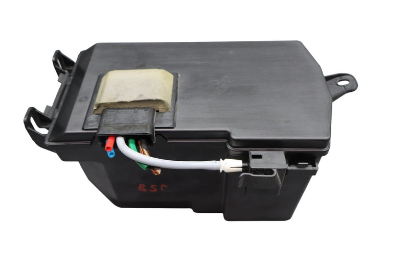 Load image into Gallery viewer, 12-18 Mercedes CLS550 CLS63 Front Dynamic Seat Vacuum Air Pump Reservoir Oem