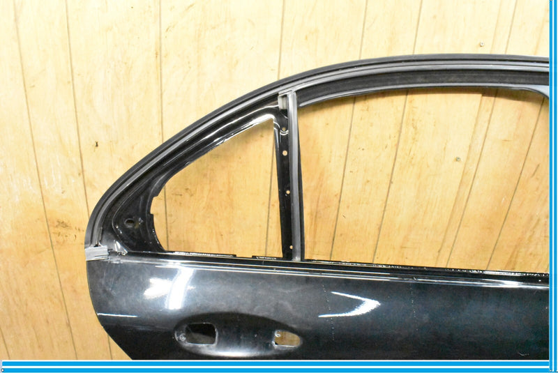 Load image into Gallery viewer, 2015 - 2020 MERCEDES C-CLASS C300 C63 C43 AMG RIGHT REAR DOOR OEM USED