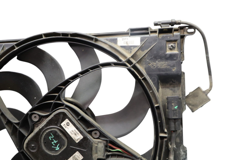 Load image into Gallery viewer, 12-18 BMW 320i 328i F30 Front Radiator Cooling Fan Shroud Assembly 7640511 Oem