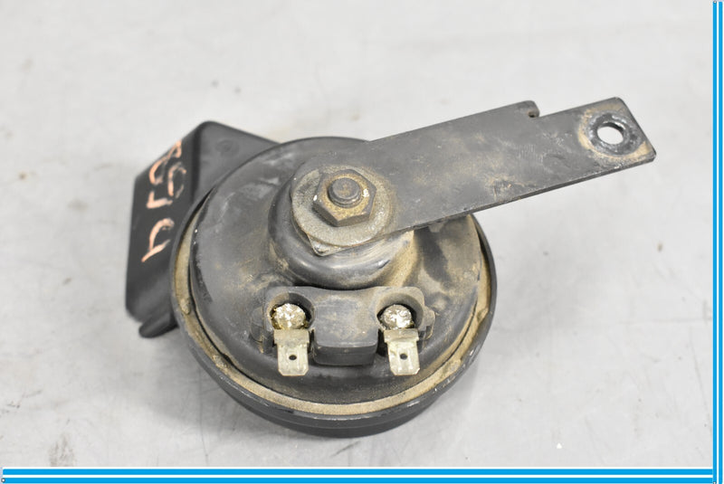 Load image into Gallery viewer, 05-11 Mercedes SLK280 SLK350 R171 Low High Pitch Tone Note Horn Signal Oem