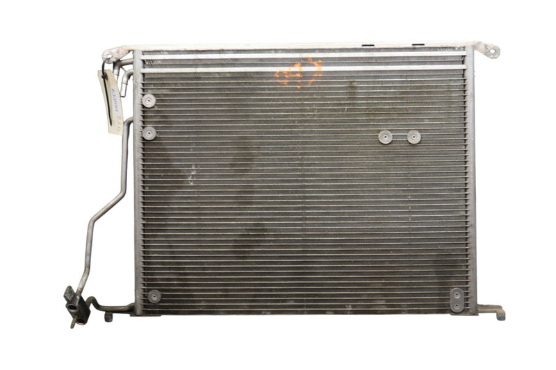 Load image into Gallery viewer, 03-06 Mercedes SL500 R230 Front Engine Cooling Radiator AC A/C Condenser Oem