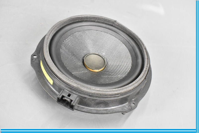 Load image into Gallery viewer, 10-18 Jaguar XF XFR Rear Right Passenger Side Door Bass Speaker Oem