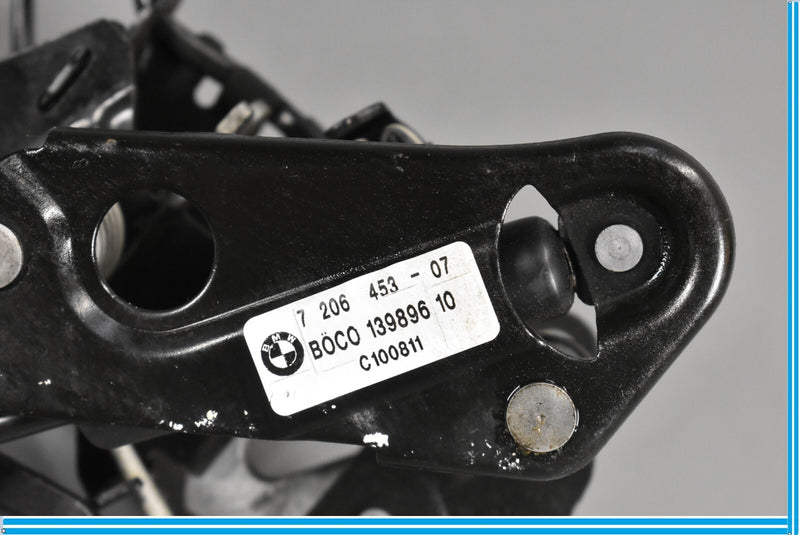 Load image into Gallery viewer, 12-18 BMW 650i Front Left Side Bonnet Hood Lock Latch Actuator Oem