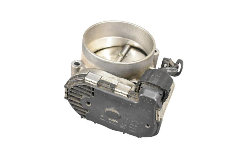 Load image into Gallery viewer, 02-16 Maserati Quattroporte Air Inlet Intake Throttle Valve Body Assembly OEM