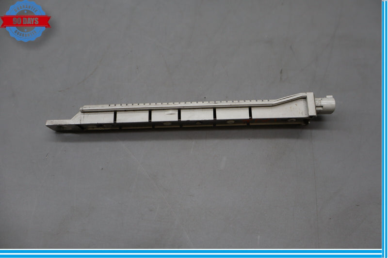 Load image into Gallery viewer, 03-04 Mercedes R230 SL500 Right Side Tire Pressure Monitoring Antenna Sensor Oem