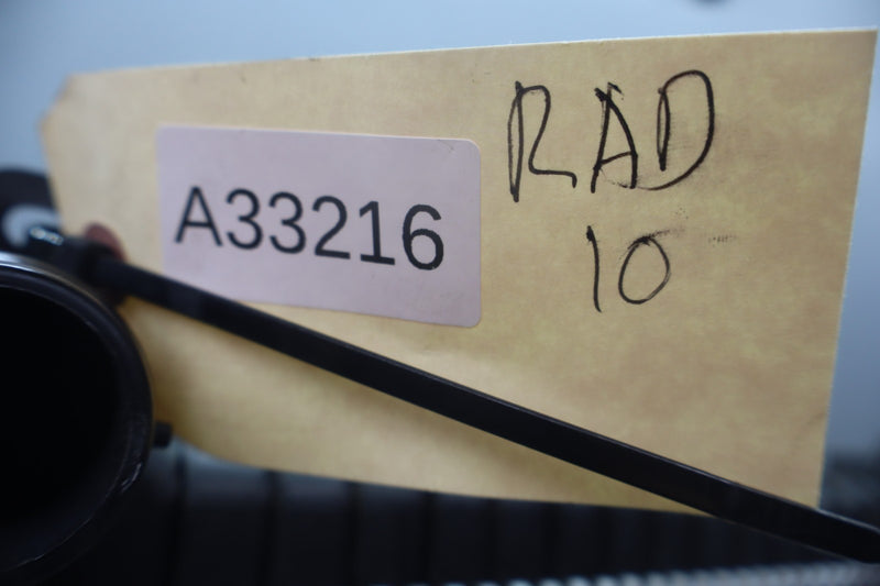 Load image into Gallery viewer, 08-17 LR Range Rover Evoque L538 Engine Cooling Radiator Assembly 6G918005FD Oem