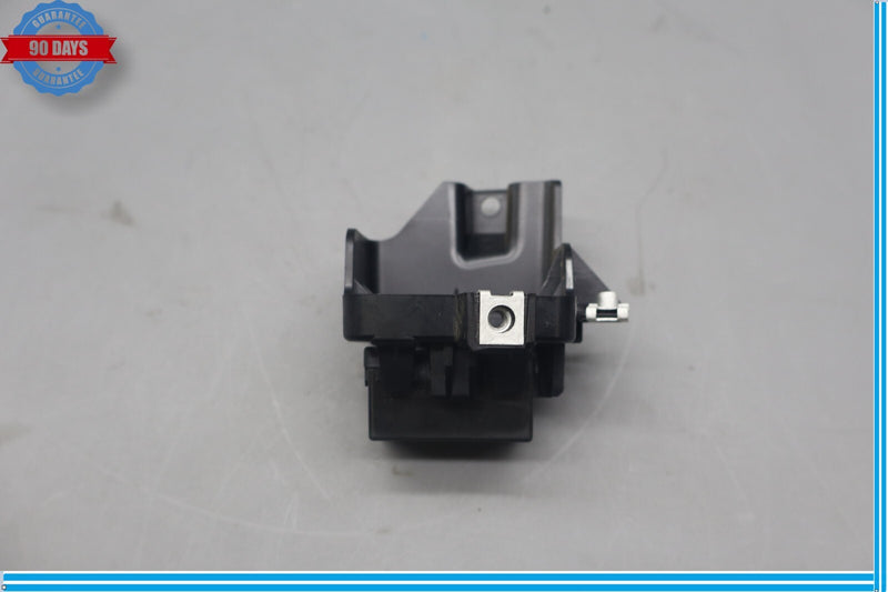 Load image into Gallery viewer, 11-18 Audi A6 Quattro Dash Key Ignition Switch Control Relay Module Oem