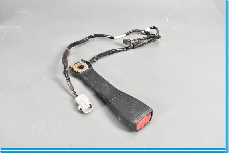 Load image into Gallery viewer, 07-12 Lexus LS460 Front Left Driver Seat Belt Buckle Black Oem