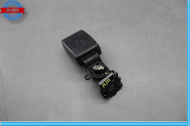Load image into Gallery viewer, 12-18 Audi A7 A7 Quattro Rear Right/Left Side Seatbelt Latch Buckle Receiver Oem