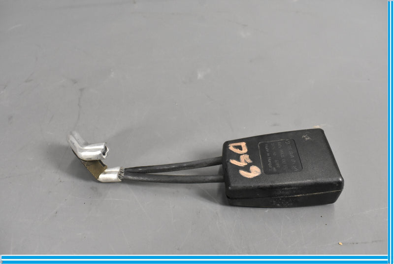 Load image into Gallery viewer, 06-11 Mercedes CLS550 CLS500 W219 Rear Left Side Seat Belt Seatbelt Buckle Oem