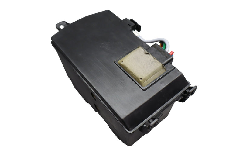Load image into Gallery viewer, 12-18 Mercedes CLS550 CLS63 Front Dynamic Seat Vacuum Air Pump Reservoir Oem