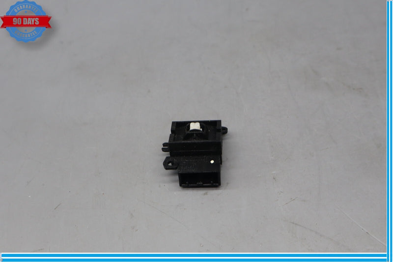 Load image into Gallery viewer, 14-17 Maserati Ghibli S Front Left Driver Side Seat Switch Control Black Oem