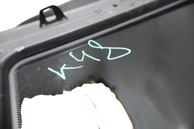 Load image into Gallery viewer, 11-18 Porsche Cayenne 958 Top Upper Sun Roof Sunroof Glass 7P5877021 Oem