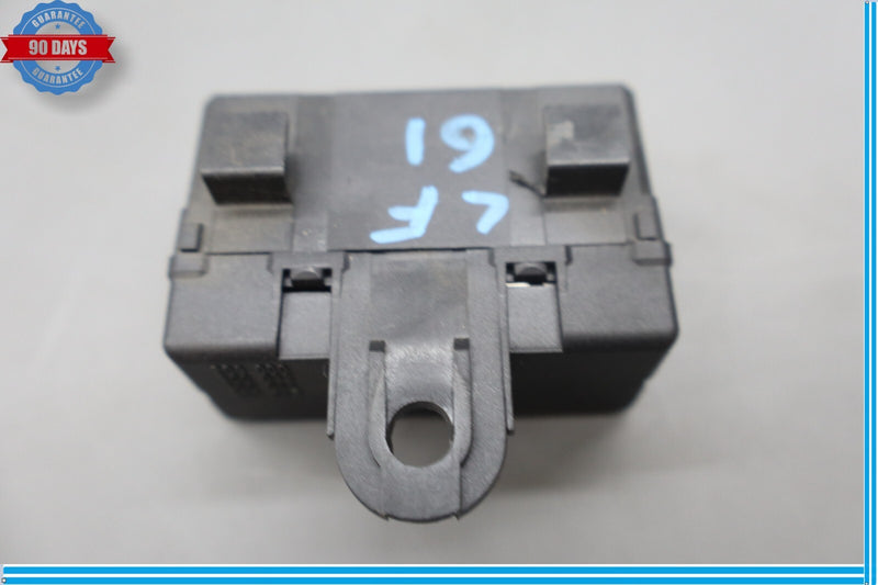 Load image into Gallery viewer, 02-10 Lexus SC430 Front Left Driver Side Seat Heater Control Module Oem
