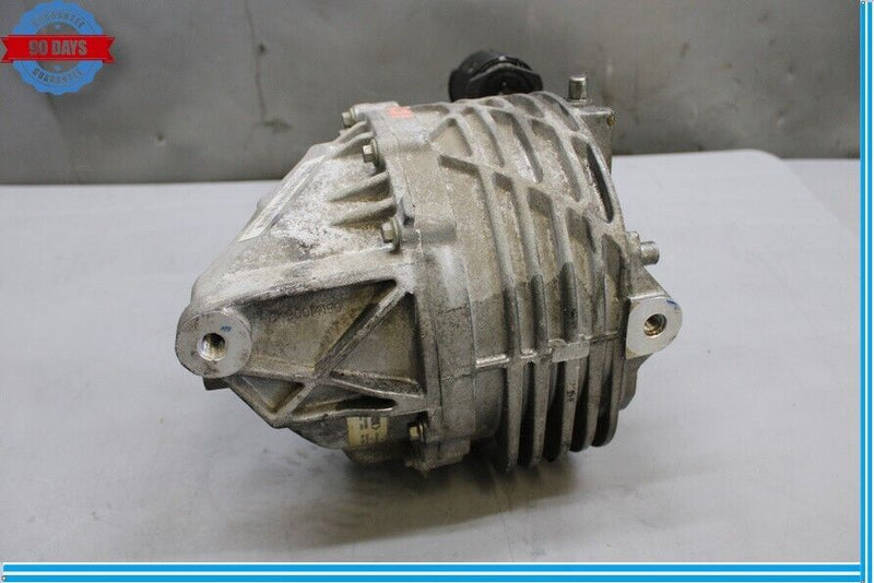 Load image into Gallery viewer, 14-17 Maserati Ghibli S AWD Rear Diff Differential Axle Carrier 670009608 Oem