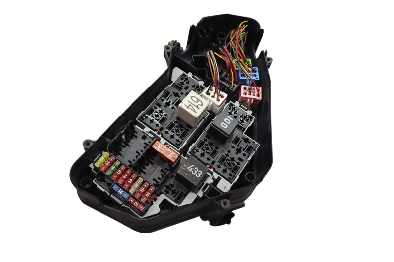 Load image into Gallery viewer, 11-17 Volkswagen Touareg Engine Fuse Box Fusebox Relay Junction Block Oem