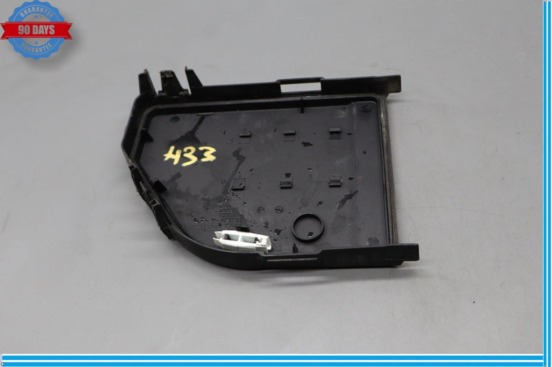 Load image into Gallery viewer, 03-18 Bentley Continental GT GTC Fuse Box Fusebox Lid Cover 3D1937128L Oem
