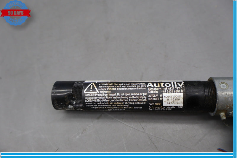 Load image into Gallery viewer, 10-15 BMW 740i 750Li xDrive Front Right Seatbelt Seat Belt Buckle Oem