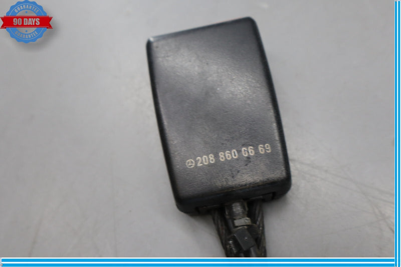 Load image into Gallery viewer, 98-03 Mercedes W210 E320 CLK320 Front Right Side Seatbelt Seat Belt Buckle Oem
