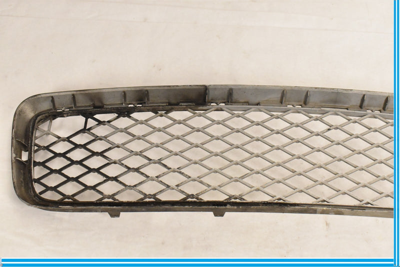 Load image into Gallery viewer, 07-13 BMW X5 E70 Front Bumper Center Lower Grille Oem