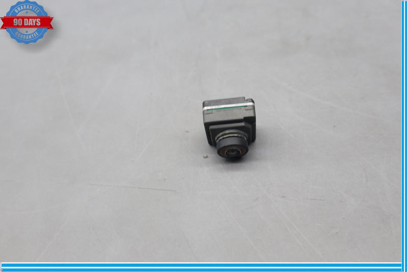 Load image into Gallery viewer, 17-21 Land Rover Range Rover Sport Rear View Parking Camera 811608082 Oem