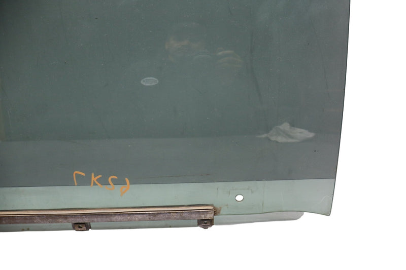 Load image into Gallery viewer, 90-02 Mercedes R129 SL500 SL320 Front Left Driver Side Door Window Glass Oem