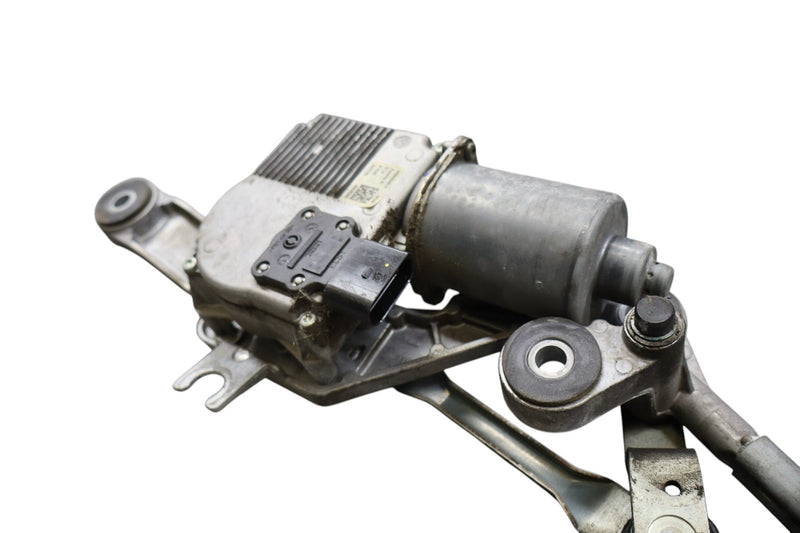 Load image into Gallery viewer, 10-16 Porsche Panamera Hybrid S Windshield Wiper Linkage Motor Mechanism Oem