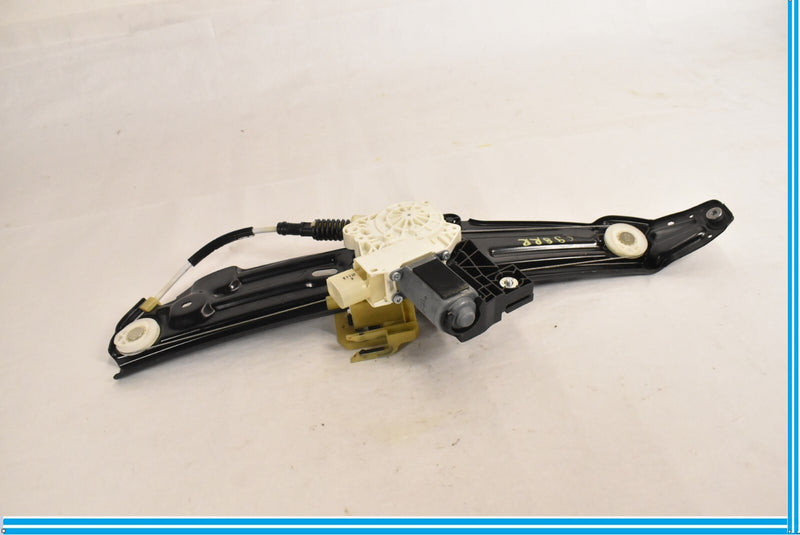 Load image into Gallery viewer, 11-16 BMW 528i 535i 550i F10 Rear Right Door Window Regulator W/ Motor Oem