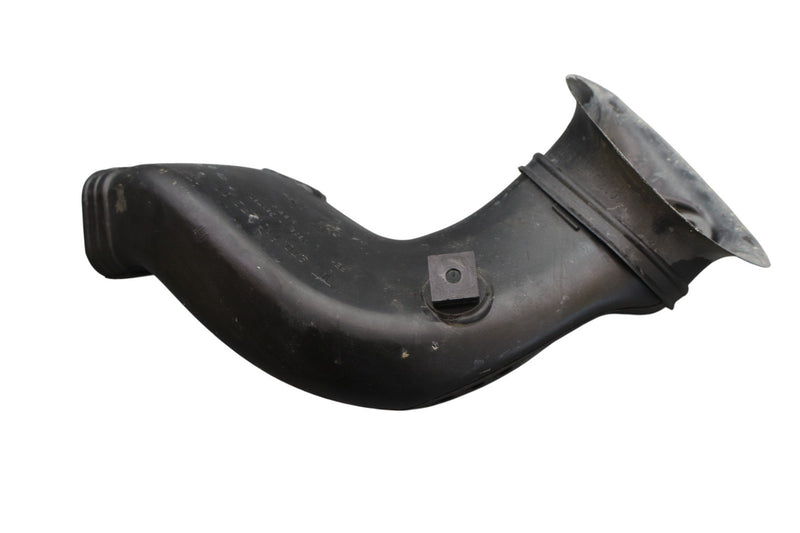 Load image into Gallery viewer, 10-16 Porsche Panamera 970 Right Passenger Side Air Intake Pipe Hose Oem