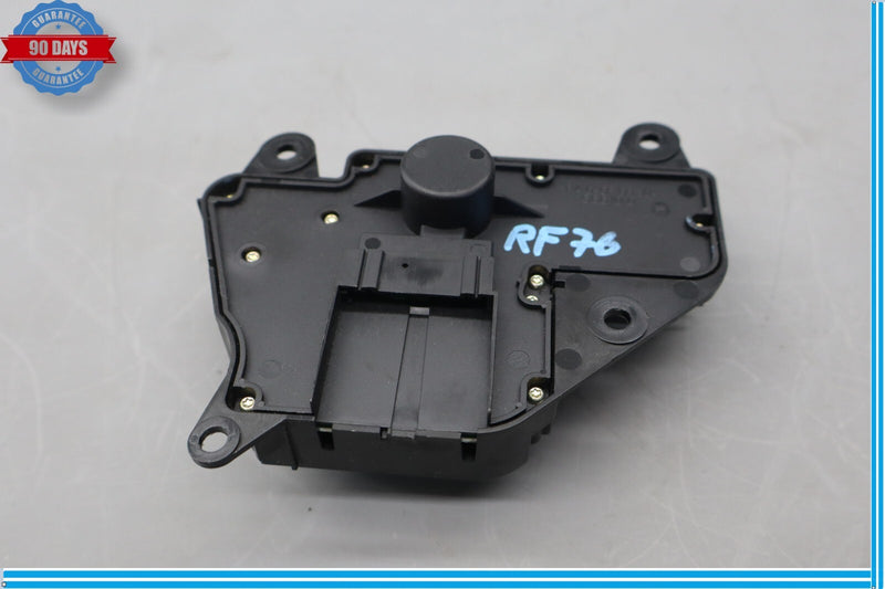 Load image into Gallery viewer, 03-08 Mercedes-Benz SL500 Front Right Seat Adjust Switch Unit 2308211251 Oem