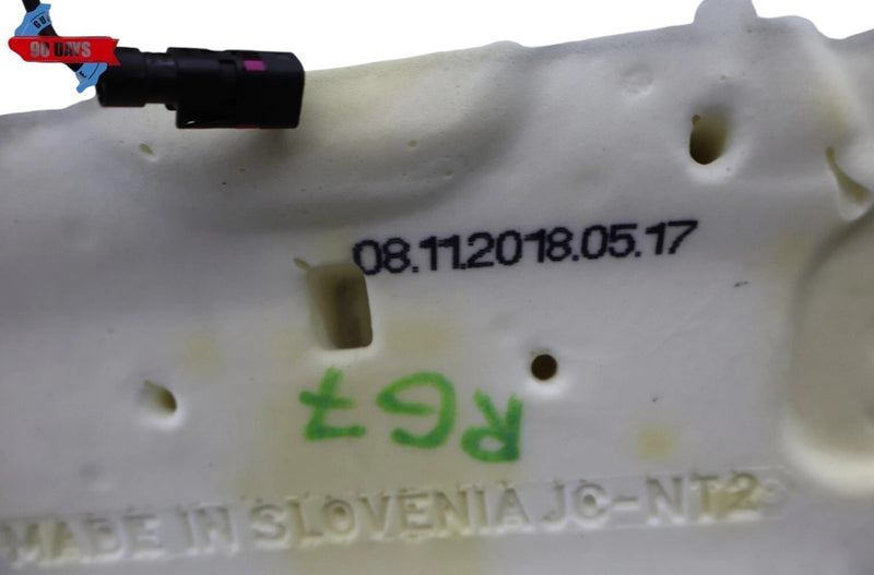 Load image into Gallery viewer, 12-18 Audi A6 Quattro Front Right Passenger Side Lower Seat Cushion Cover Oem