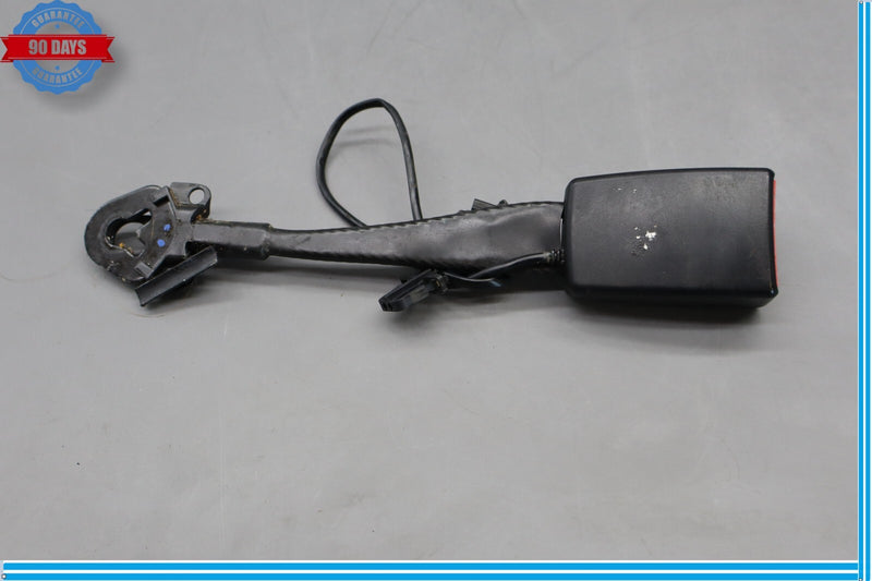 Load image into Gallery viewer, 12-18 Audi A6 Front Left Driver Side Side Belt Seatbelt Buckle Receiver Oem