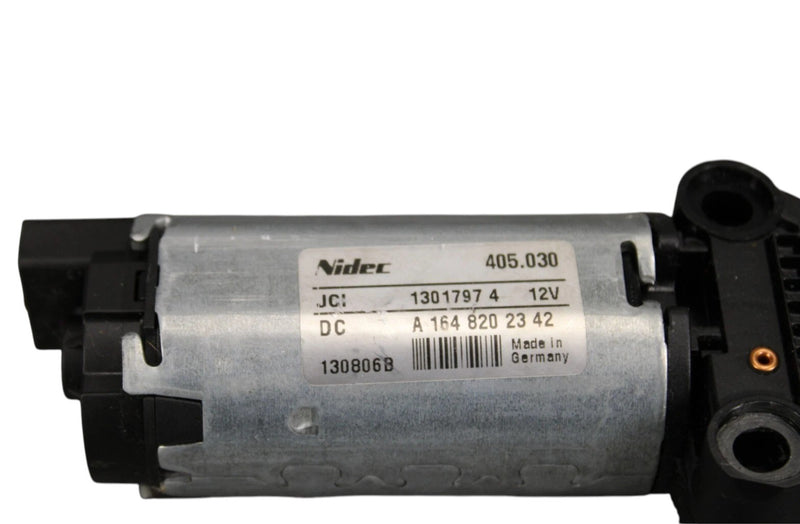 Load image into Gallery viewer, 07-19 Mercedes X164 GL450 4MATIC Rear 3rd Third Row Seat Motor 1648202342 OEM