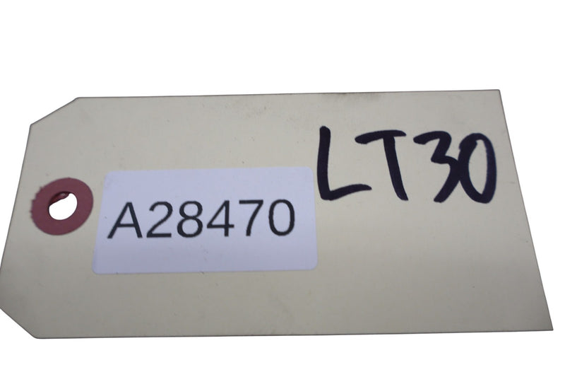 Load image into Gallery viewer, 11-16 Hyundai Equus Sig Rear Brake Under Glass 3rd Brake Light 953253N000 Oem