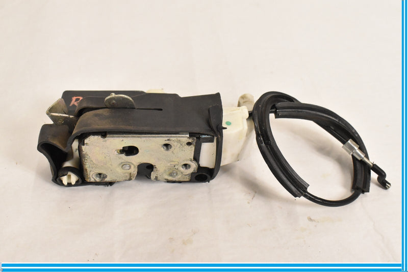 Load image into Gallery viewer, 03-12 Maserati Quattroporte Rear Right Passenger Door Lock Latch Actuator Oem
