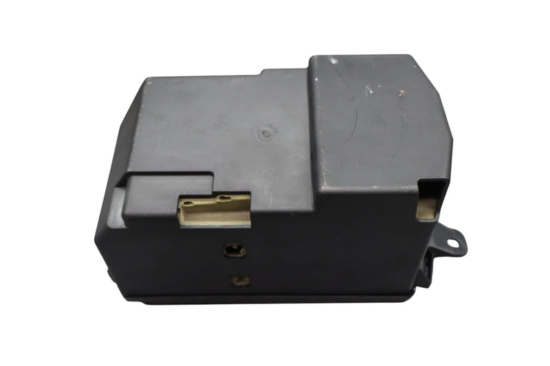 Load image into Gallery viewer, 12-18 Mercedes CLS550 CLS63 Front Dynamic Seat Vacuum Air Pump Reservoir Oem