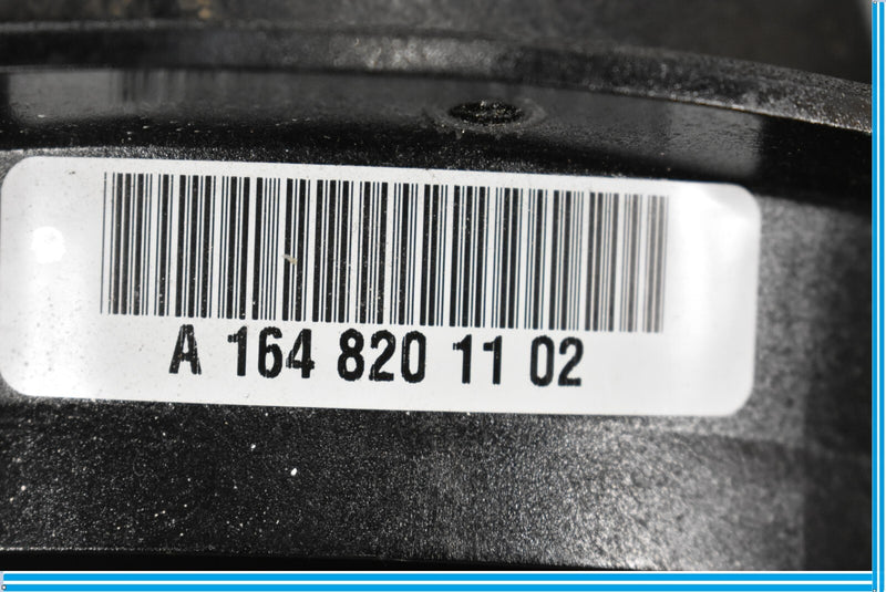 Load image into Gallery viewer, 06-12 Mercedes ML350 ML500 GL450 Rear Right Passenger Door Speaker Oem