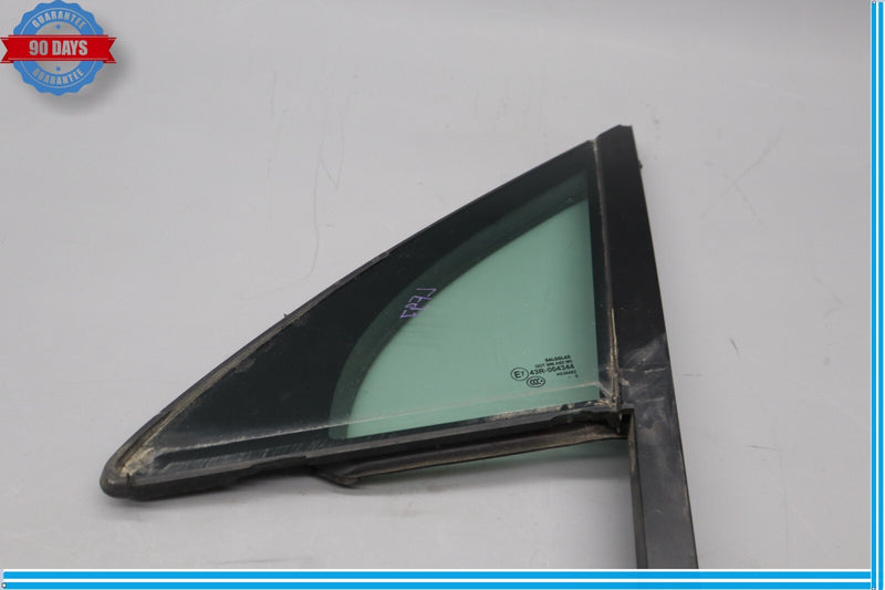 Load image into Gallery viewer, 11-17 Volkswagen VW Touareg Front Right Side Door Quarter Auto Vent Glass Oem