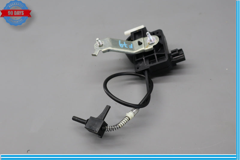 Load image into Gallery viewer, 07-17 Lexus LS460 Fuel Filler Gas Tank Door Release Lock Latch Actuator Oem
